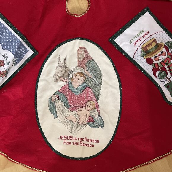 Vintage Cross Stitched‎ Christmas Tree Skirt 44” Wide - Picture 3 of 9